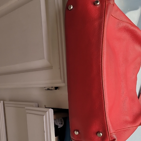 Coach Vibrant Red Leather Shoulder Bag - Picture 3 of 15